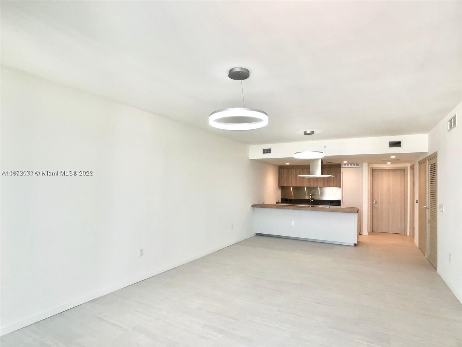 1000 Brickell Plz 3311, Miami, Florida 33131, 1 Bedroom Bedrooms, ,1 BathroomBathrooms,Residentiallease,For Rent,1000 Brickell Plz 3311,A11172073