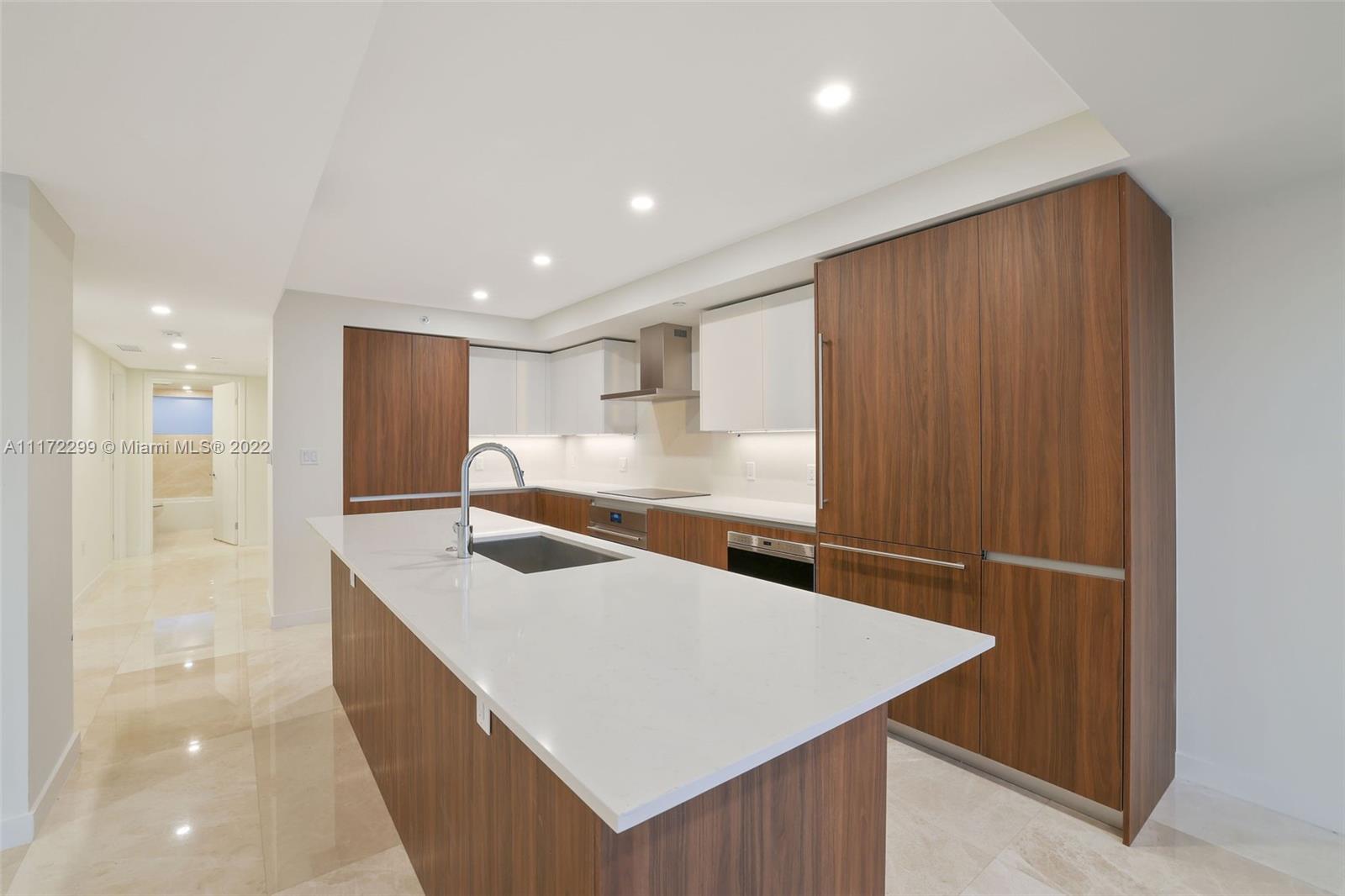 1500 Bay Rd N-1403