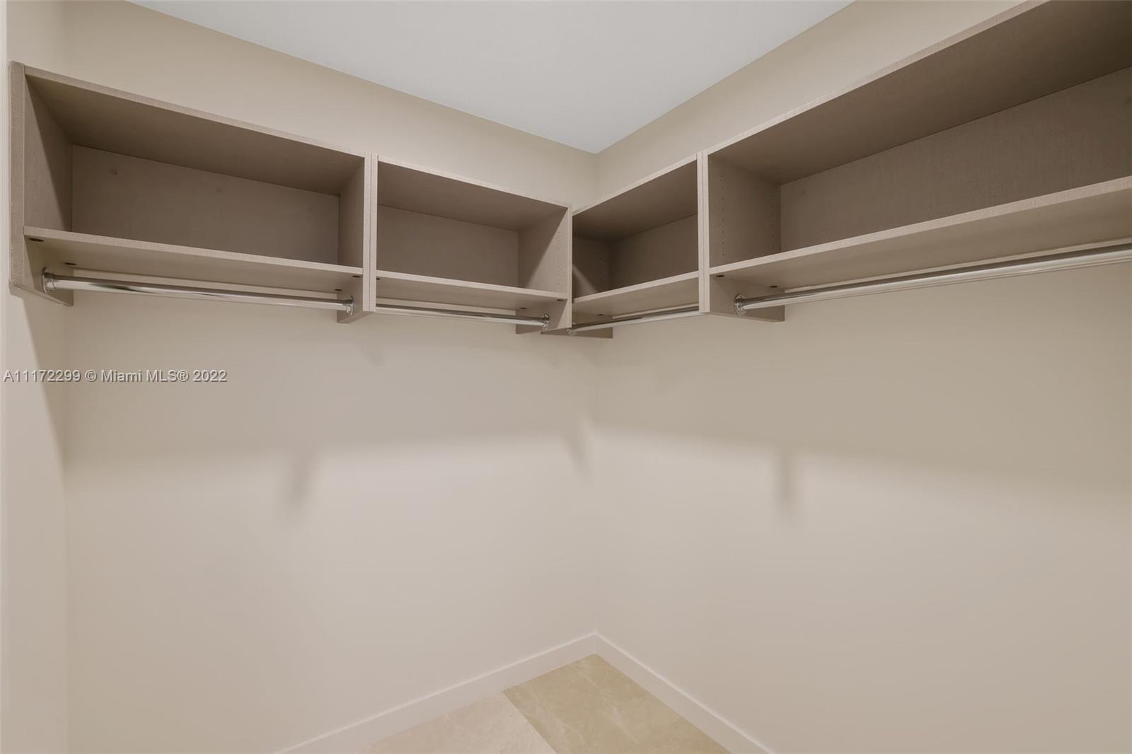 1500 Bay Rd N-1403