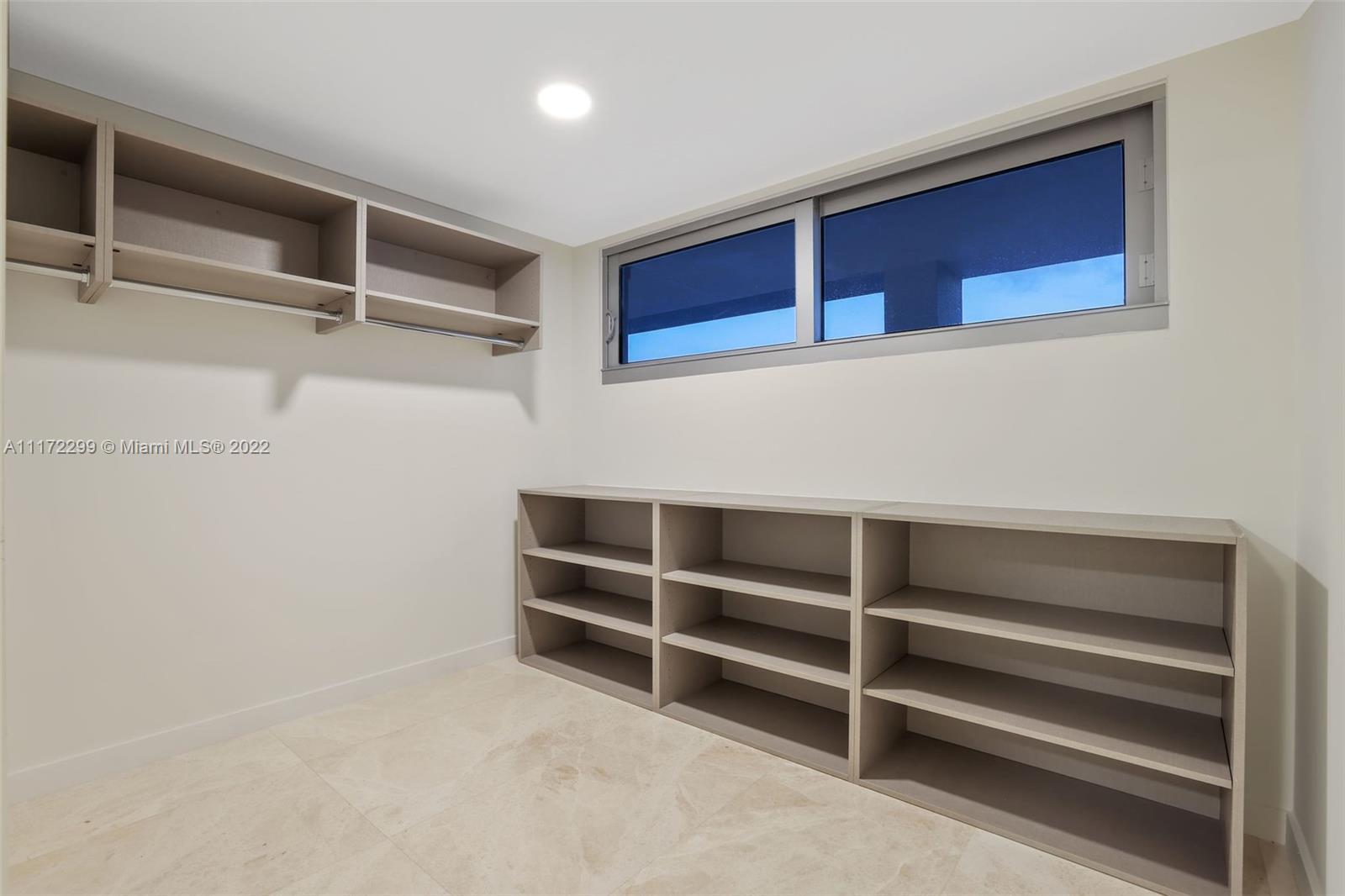 1500 Bay Rd N-1403