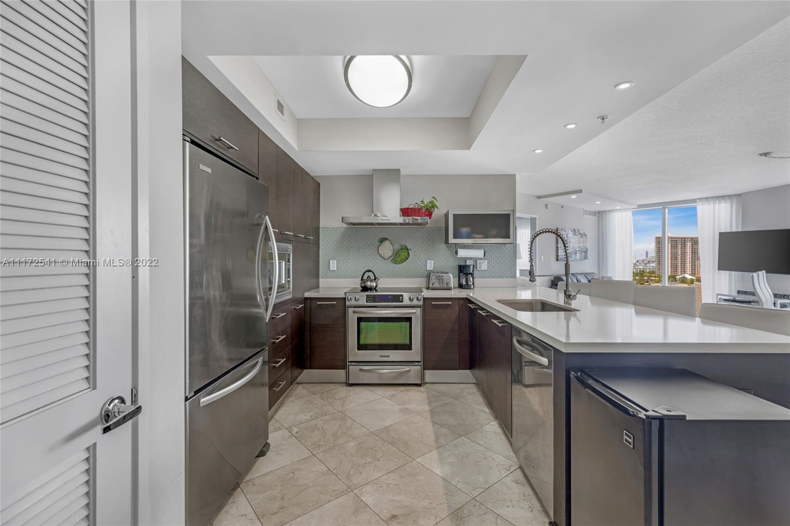 200 Sunny Isles Blvd 2-902, Sunny Isles Beach, Florida 33160, 3 Bedrooms Bedrooms, ,2 BathroomsBathrooms,Residentiallease,For Rent,200 Sunny Isles Blvd 2-902,A11172541