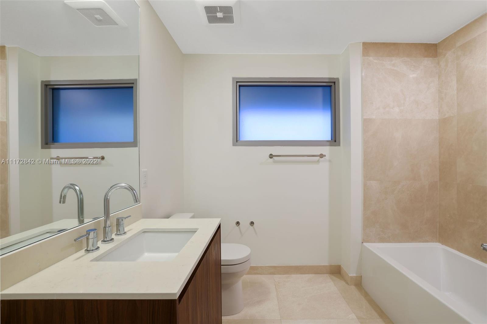 1504 Bay Rd N-1406