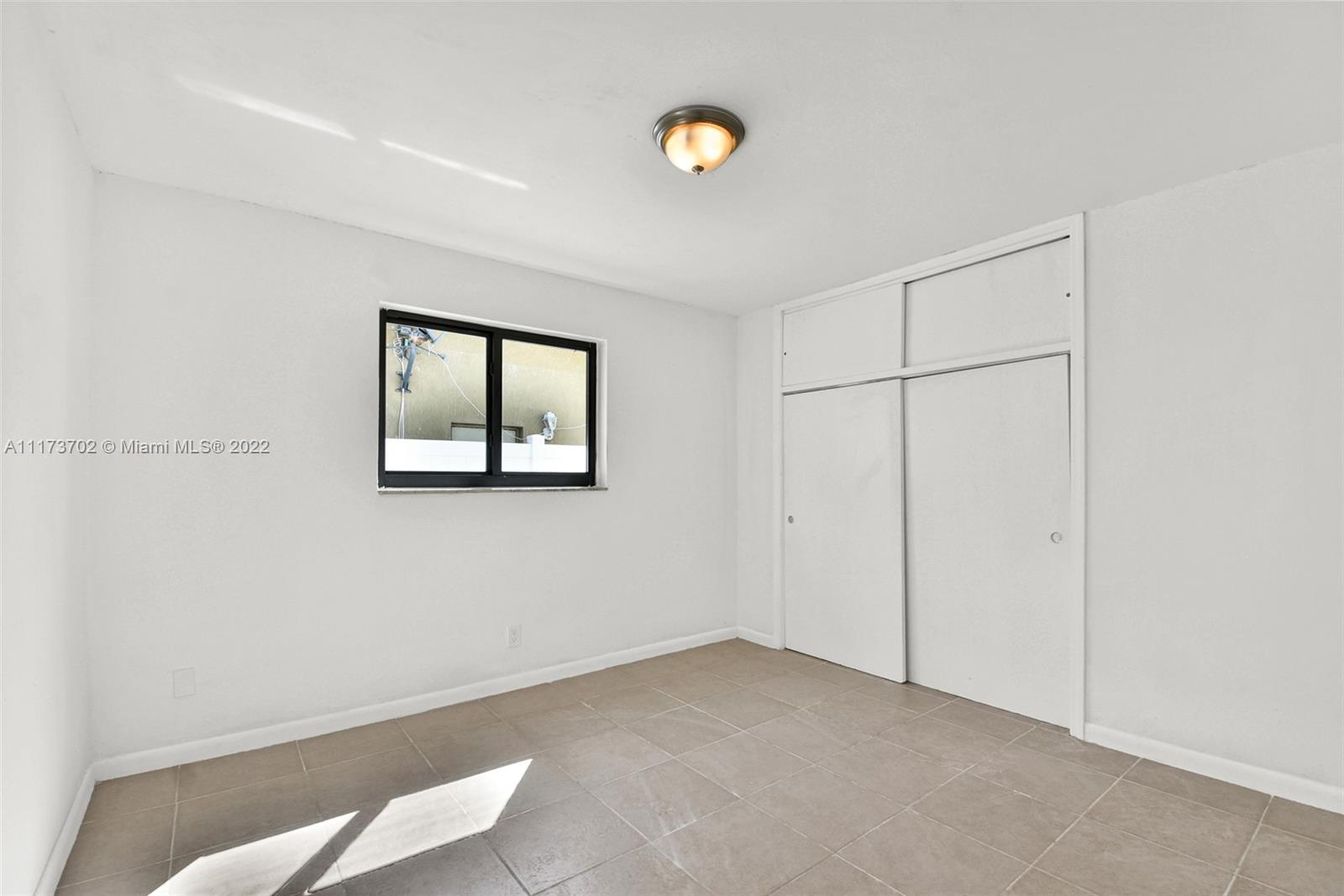 Listing Photo 24