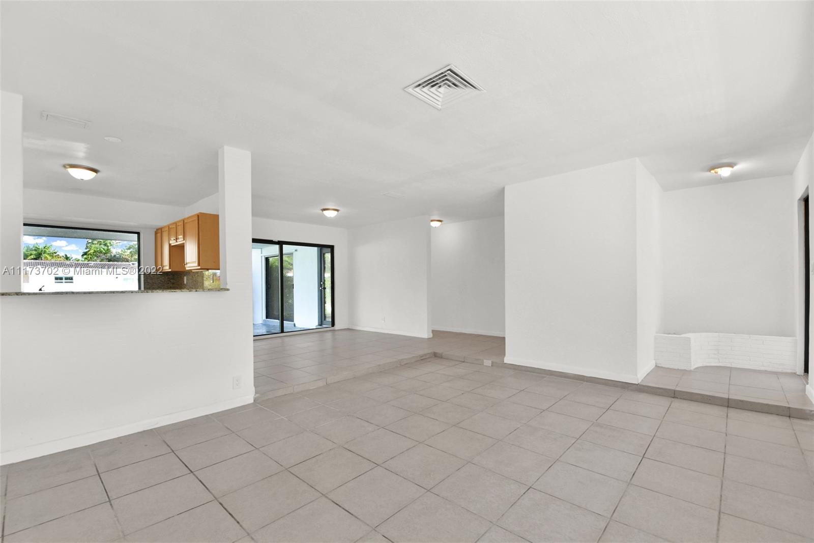 Listing Photo 37