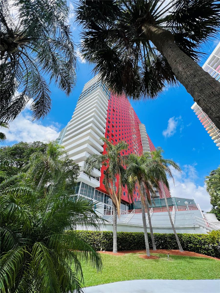 Photo 1 of Imperial At Brickell Condo Apt 2702 in Miami - MLS A11174208