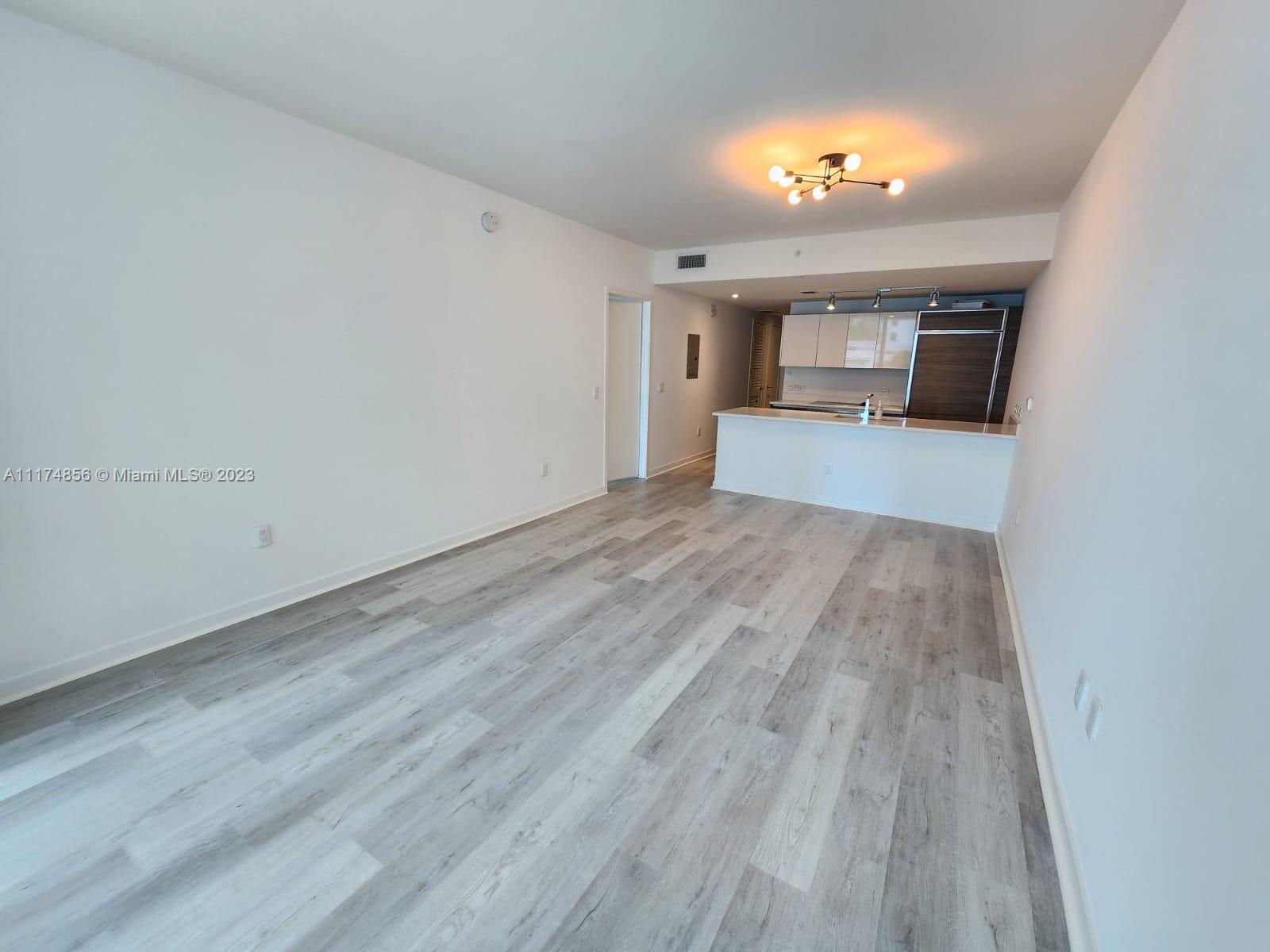 Photo MLS A11174856