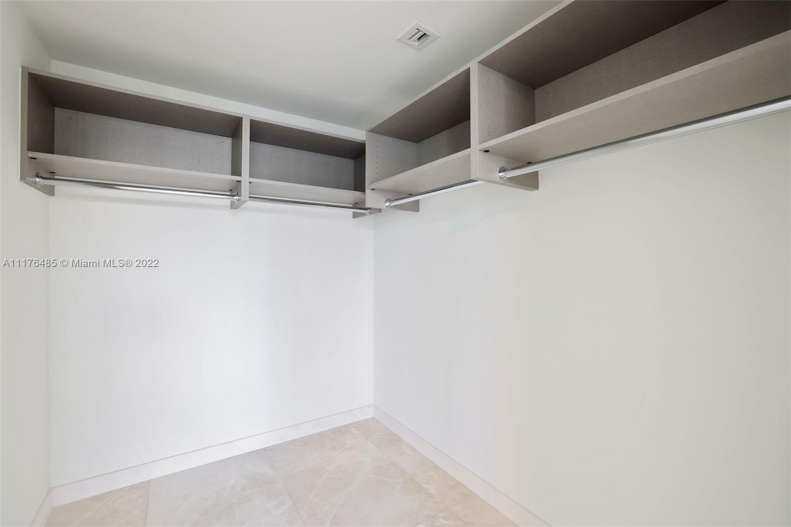 1500 Bay Rd N-1416