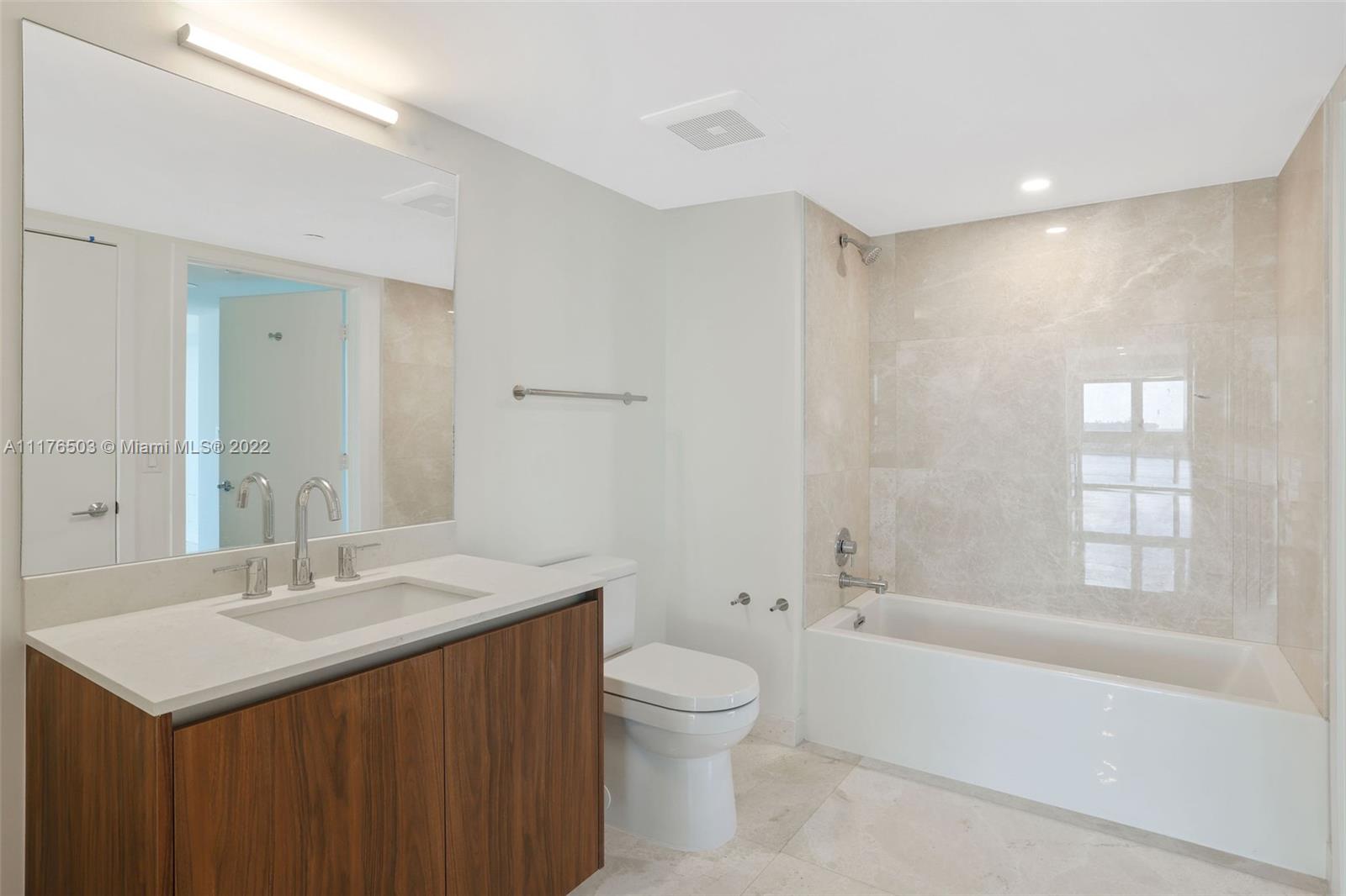 1504 Bay Rd N-1416
