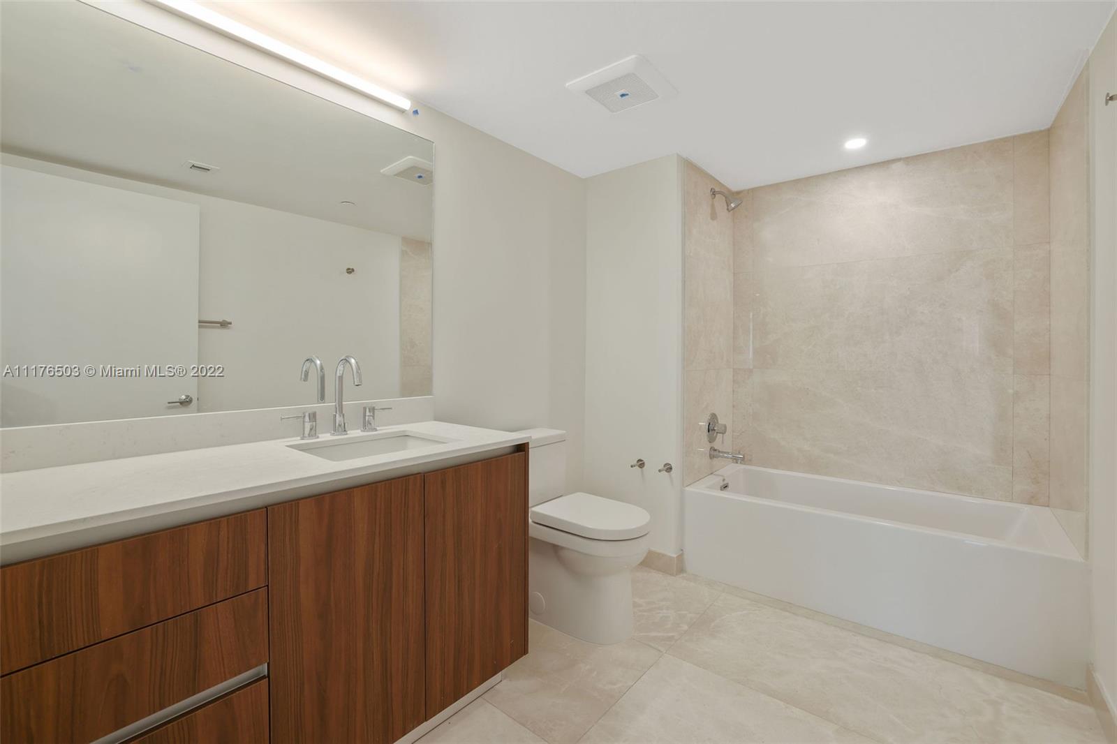 1504 Bay Rd N-1416