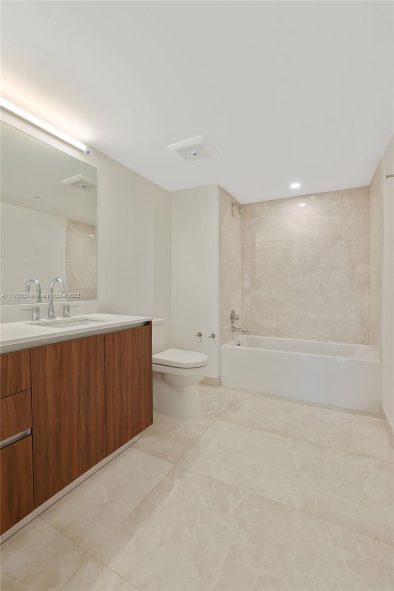 1504 Bay Rd N-1416