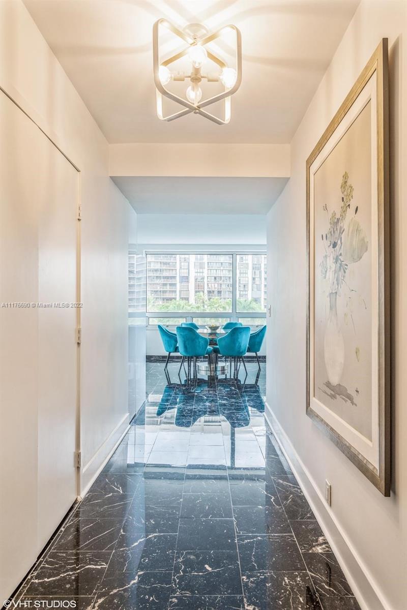 Photo 2 of The Palace Condo Apt C505 in Miami - MLS A11176690