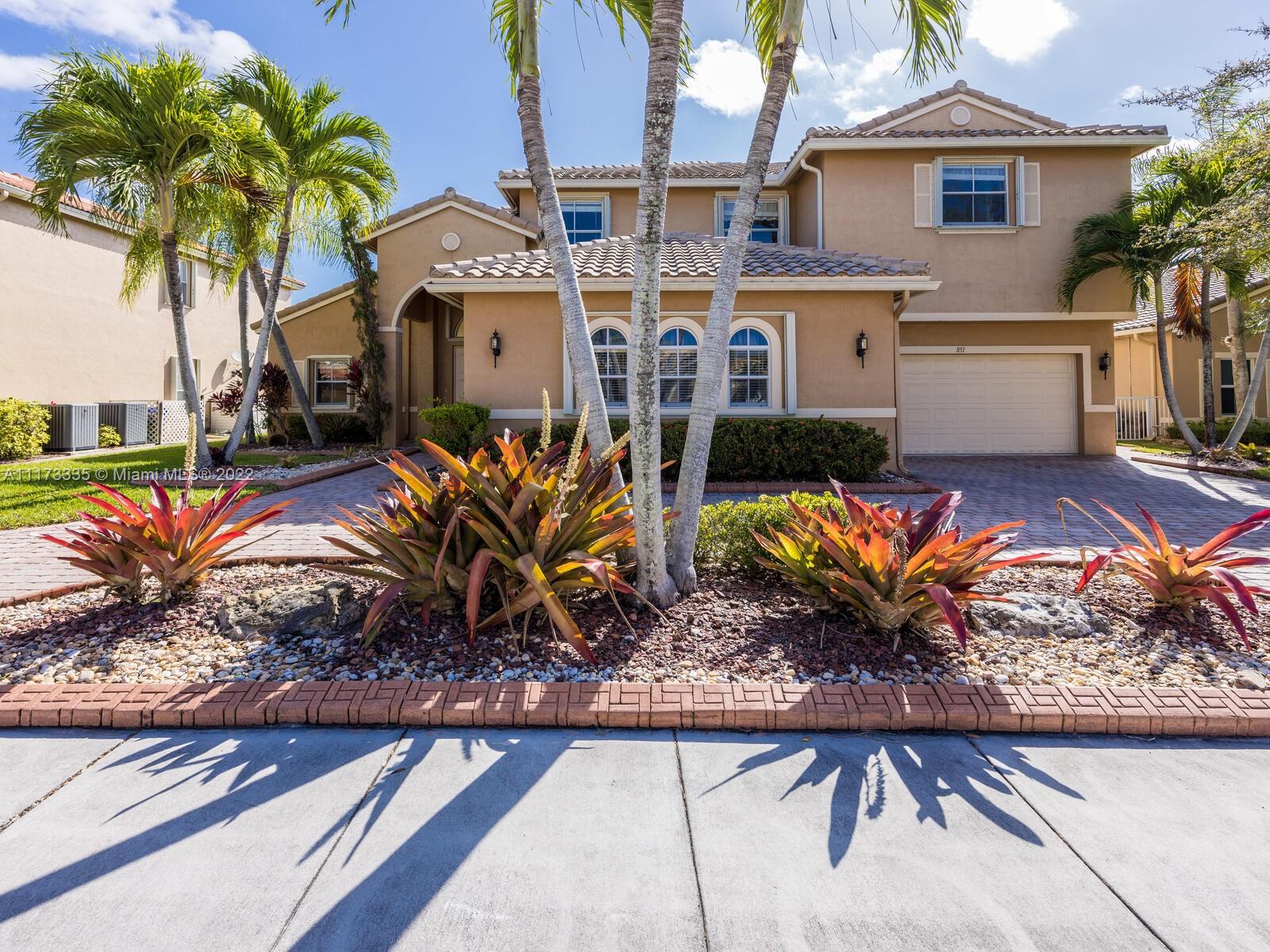 851 SW 189th Ave  For Sale A11173335, FL