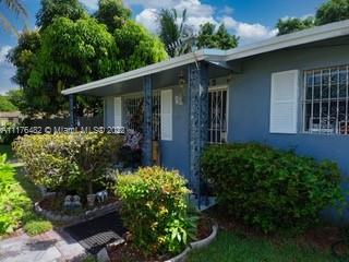 17355 SW 102nd Ave  For Sale A11176482, FL