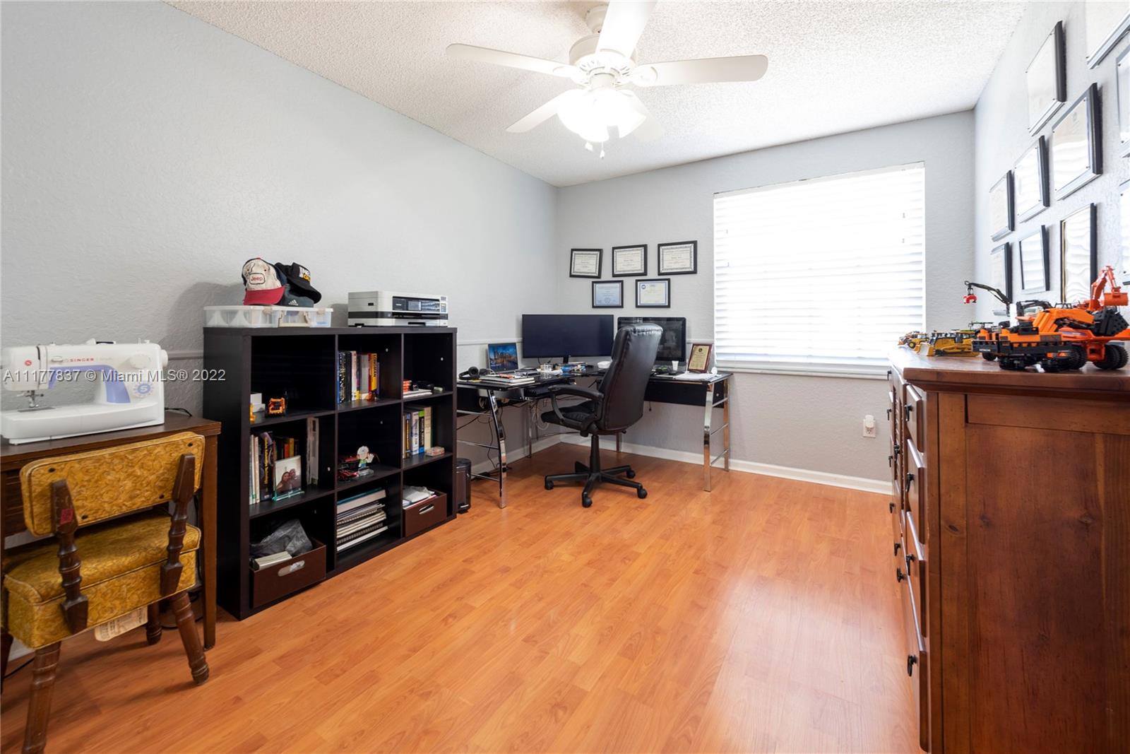Listing Photo 24