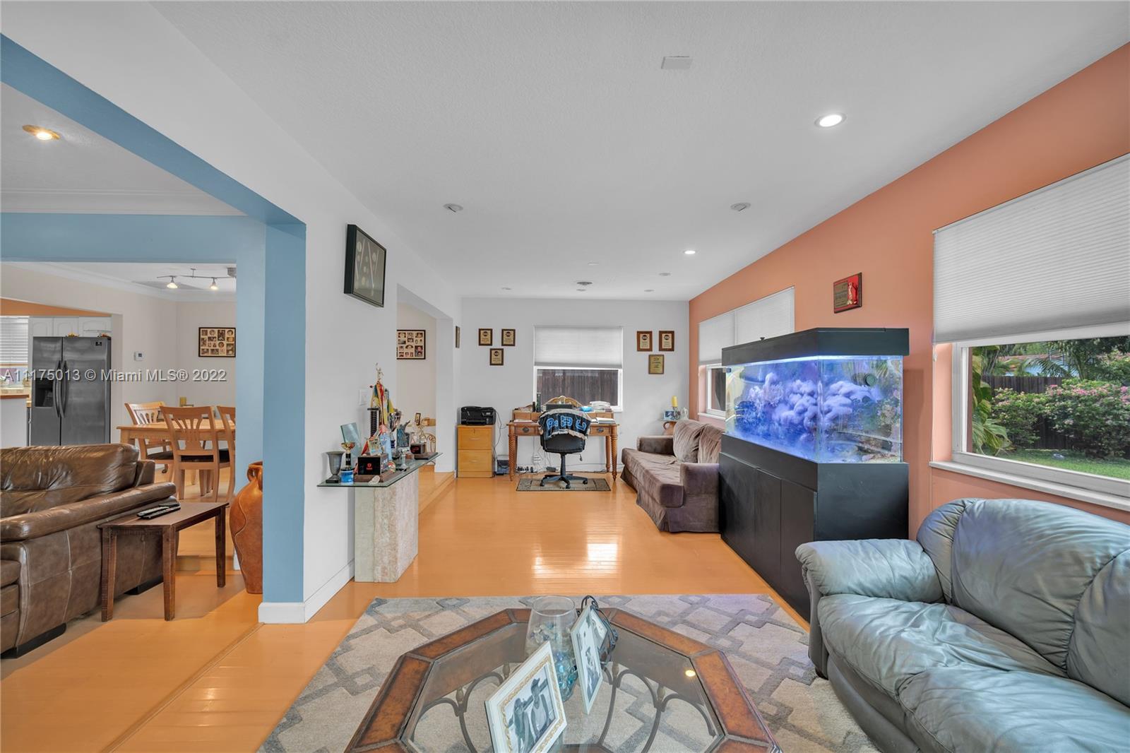 Listing Photo 9