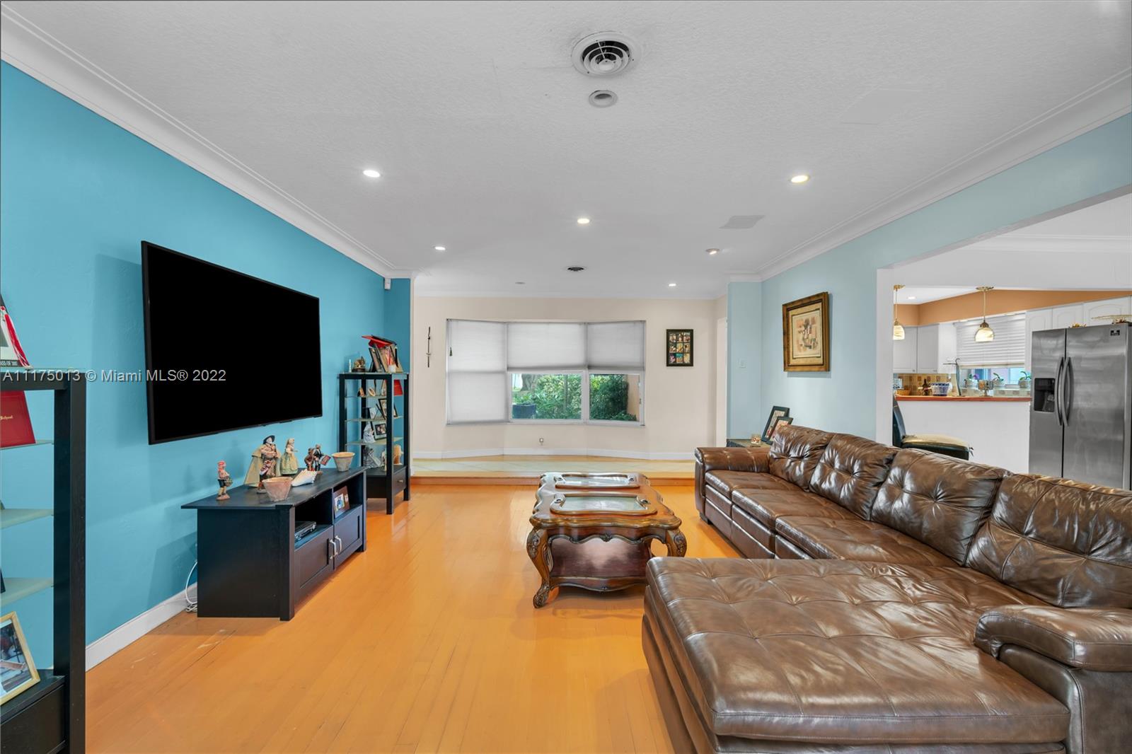 Listing Photo 7