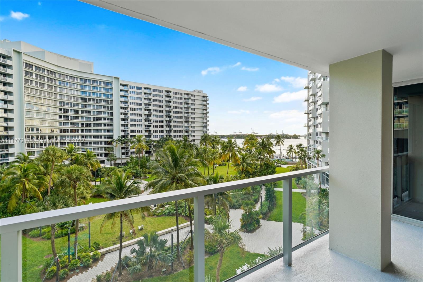 1500 Bay Rd N-1525, Miami Beach, Florida 33139, 2 Bedrooms Bedrooms, ,2 BathroomsBathrooms,Residential Lease,For Rent,1500 Bay Rd N-1525,A11177917