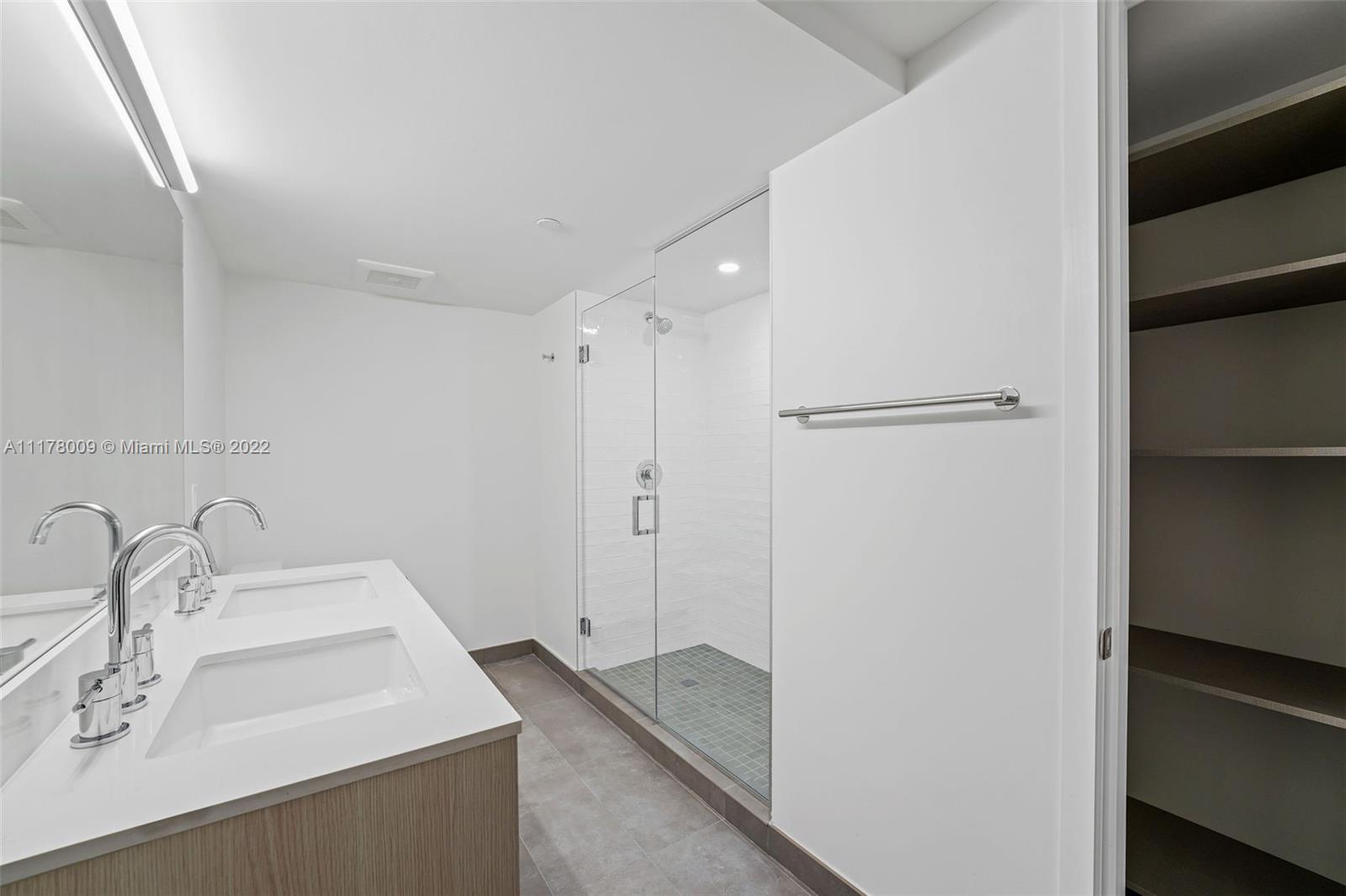 1504 Bay Rd N-1525, Miami Beach, Florida 33139, 2 Bedrooms Bedrooms, ,2 BathroomsBathrooms,Residential Lease,For Rent,1504 Bay Rd N-1525,A11178009