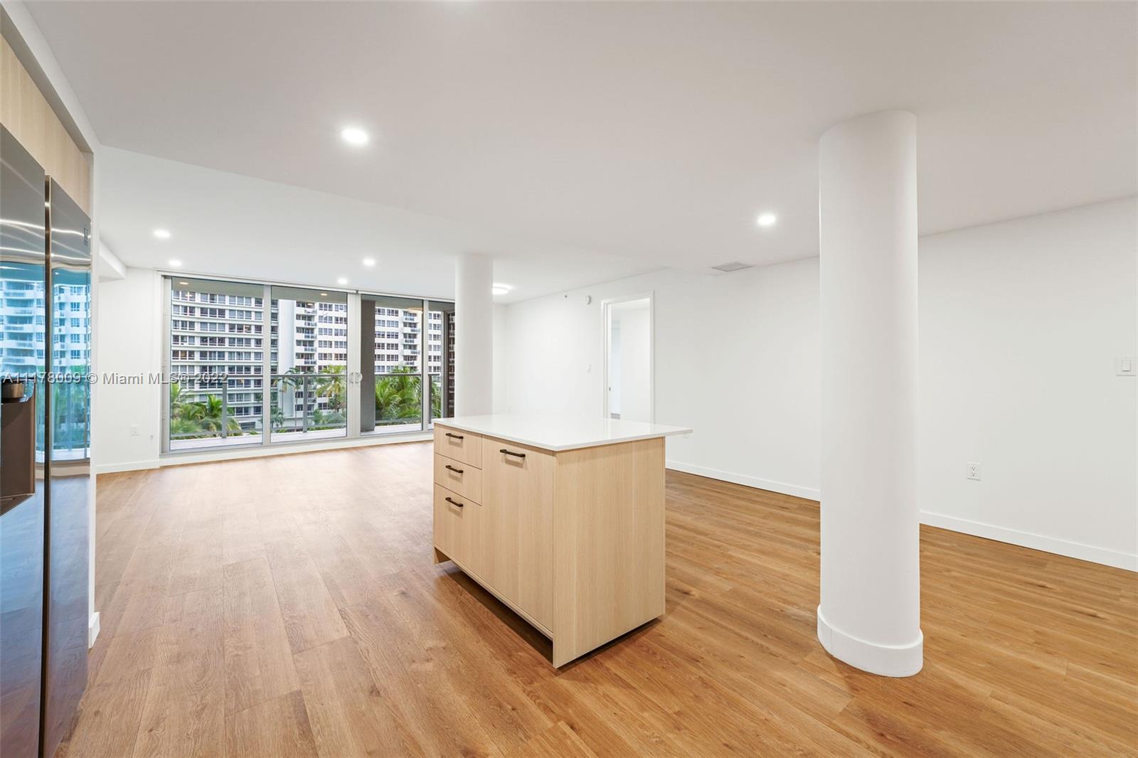 1504 Bay Rd N-1525, Miami Beach, Florida 33139, 2 Bedrooms Bedrooms, ,2 BathroomsBathrooms,Residential Lease,For Rent,1504 Bay Rd N-1525,A11178009