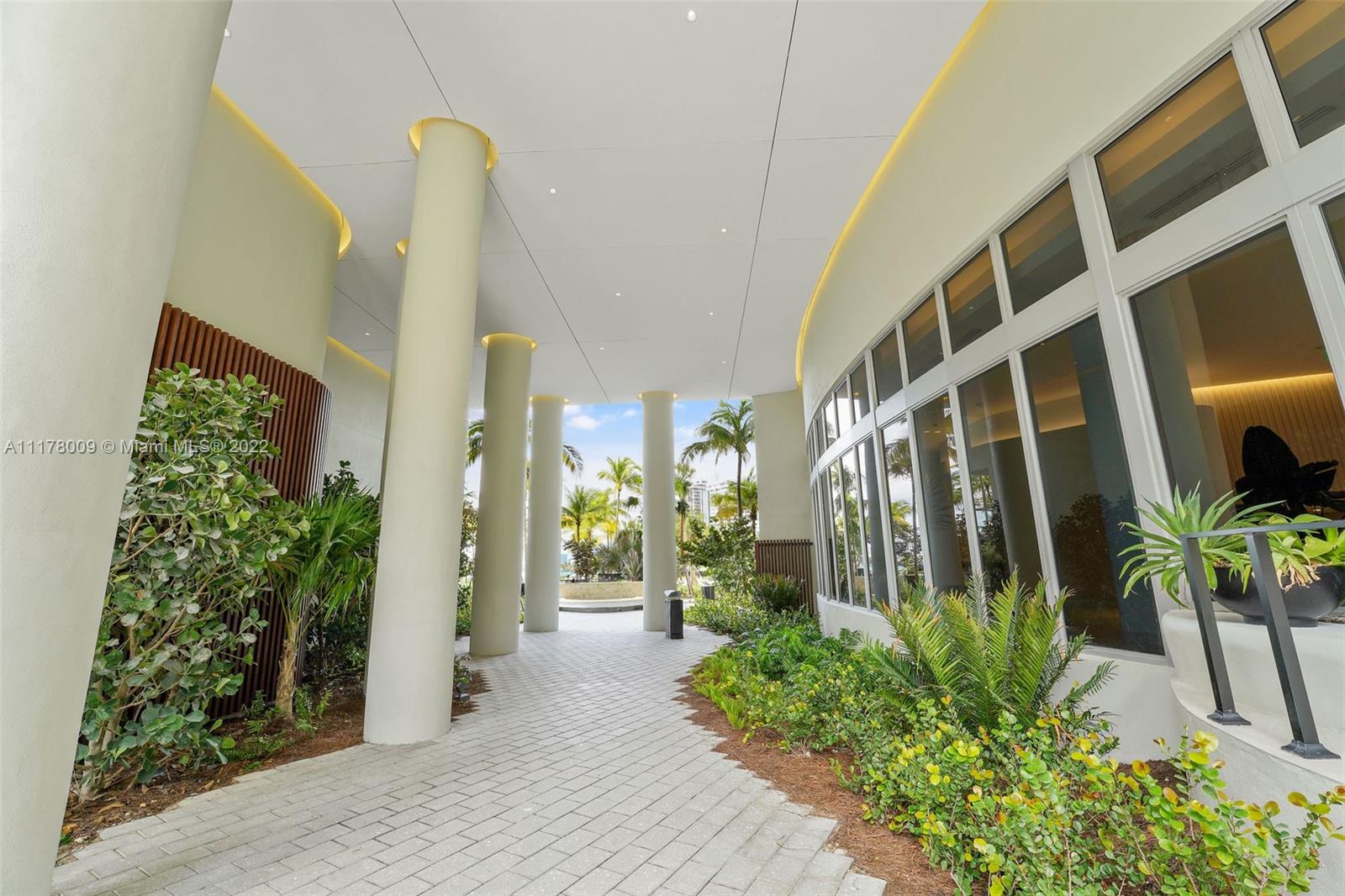 1504 Bay Rd N-1525, Miami Beach, Florida 33139, 2 Bedrooms Bedrooms, ,2 BathroomsBathrooms,Residential Lease,For Rent,1504 Bay Rd N-1525,A11178009