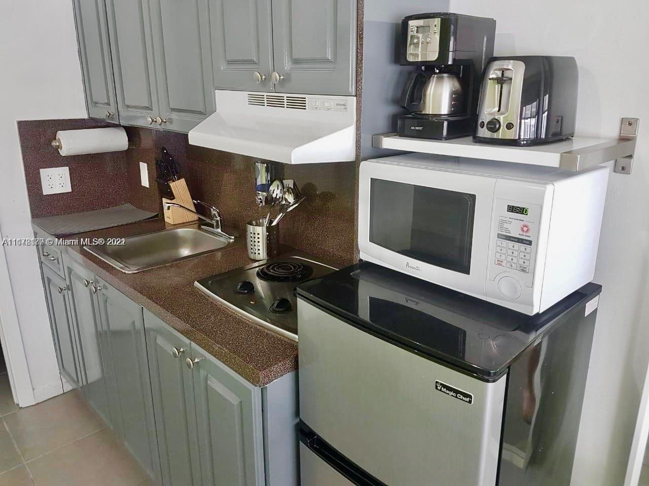 PH-30 Kitchenette