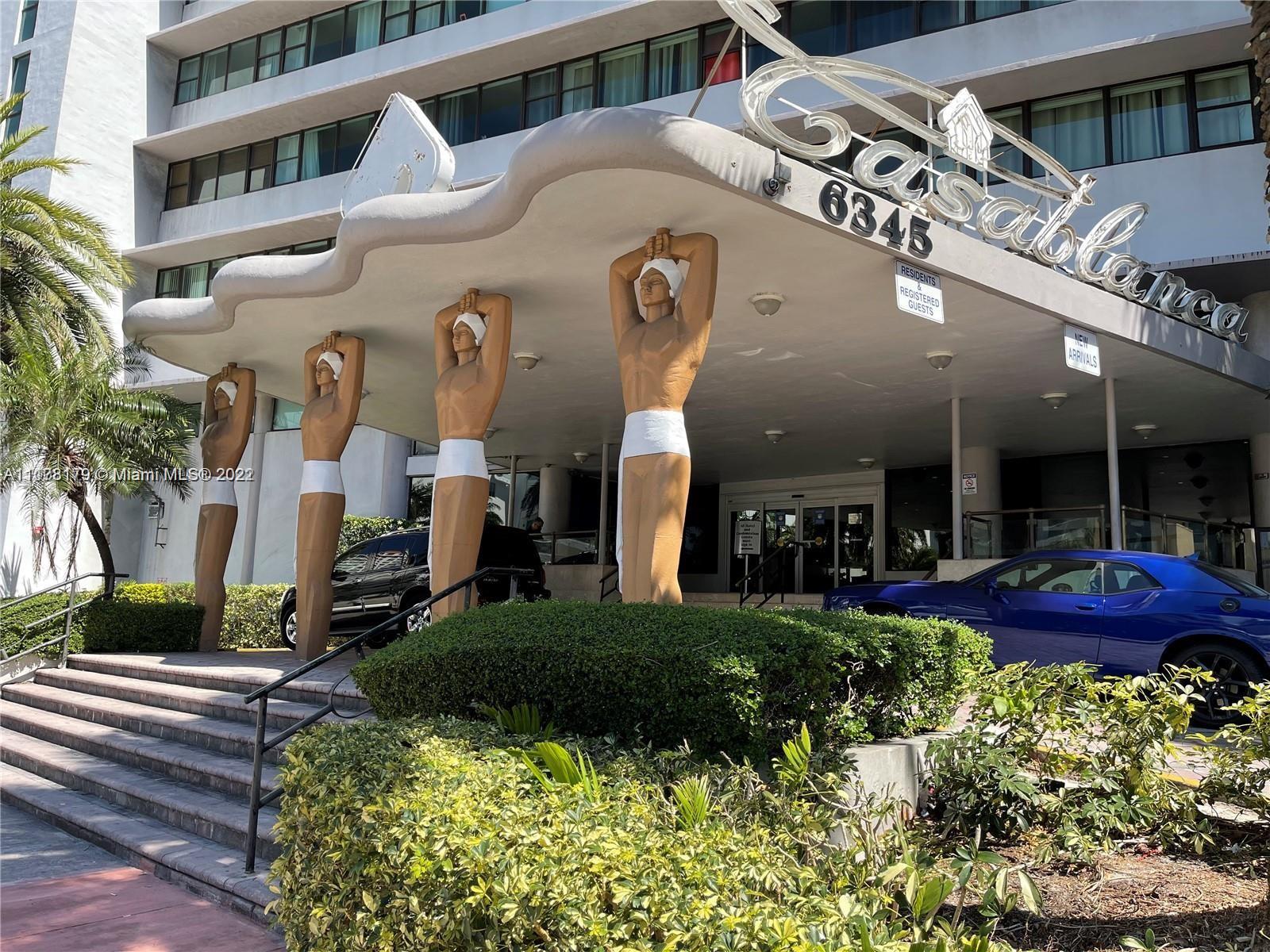 Casablanca Porte cochere
