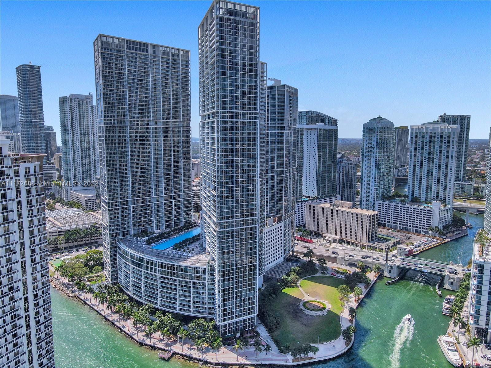 Photo 1 of ICON Brickell 2 Apt 3310 in Miami - MLS A11172688