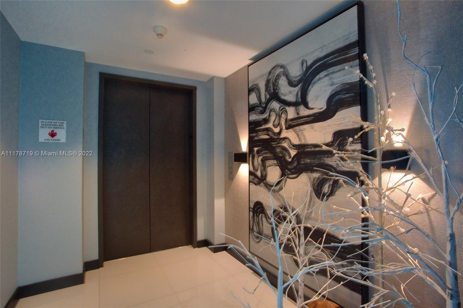 Photo 2 of 900 Biscayne Bay Apt 5709 in Miami - MLS A11178719