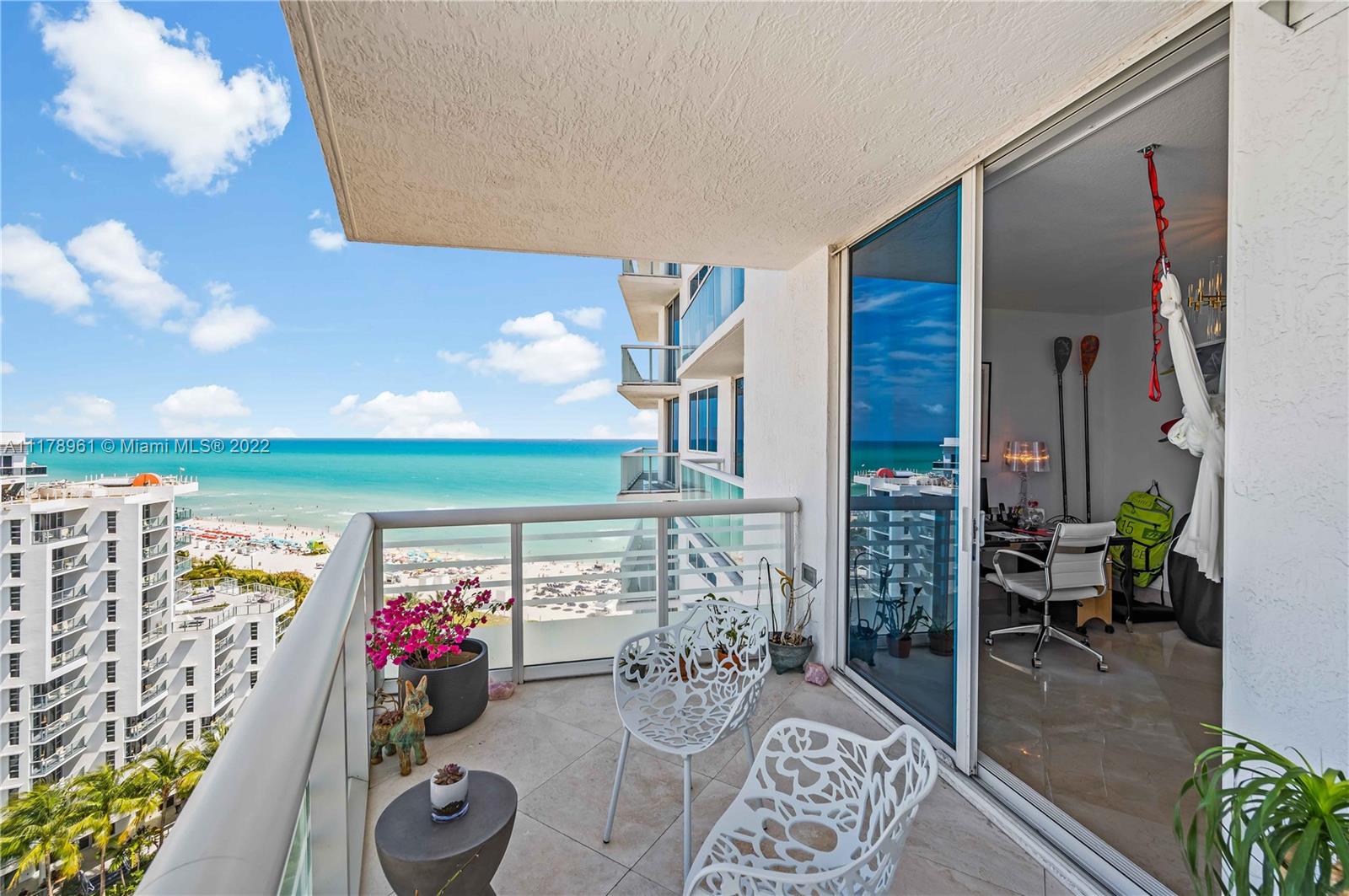 3801 Collins Ave 1404, Miami Beach, Florida 33140, 2 Bedrooms Bedrooms, ,2 BathroomsBathrooms,Residential,For Sale,3801 Collins Ave 1404,A11178961