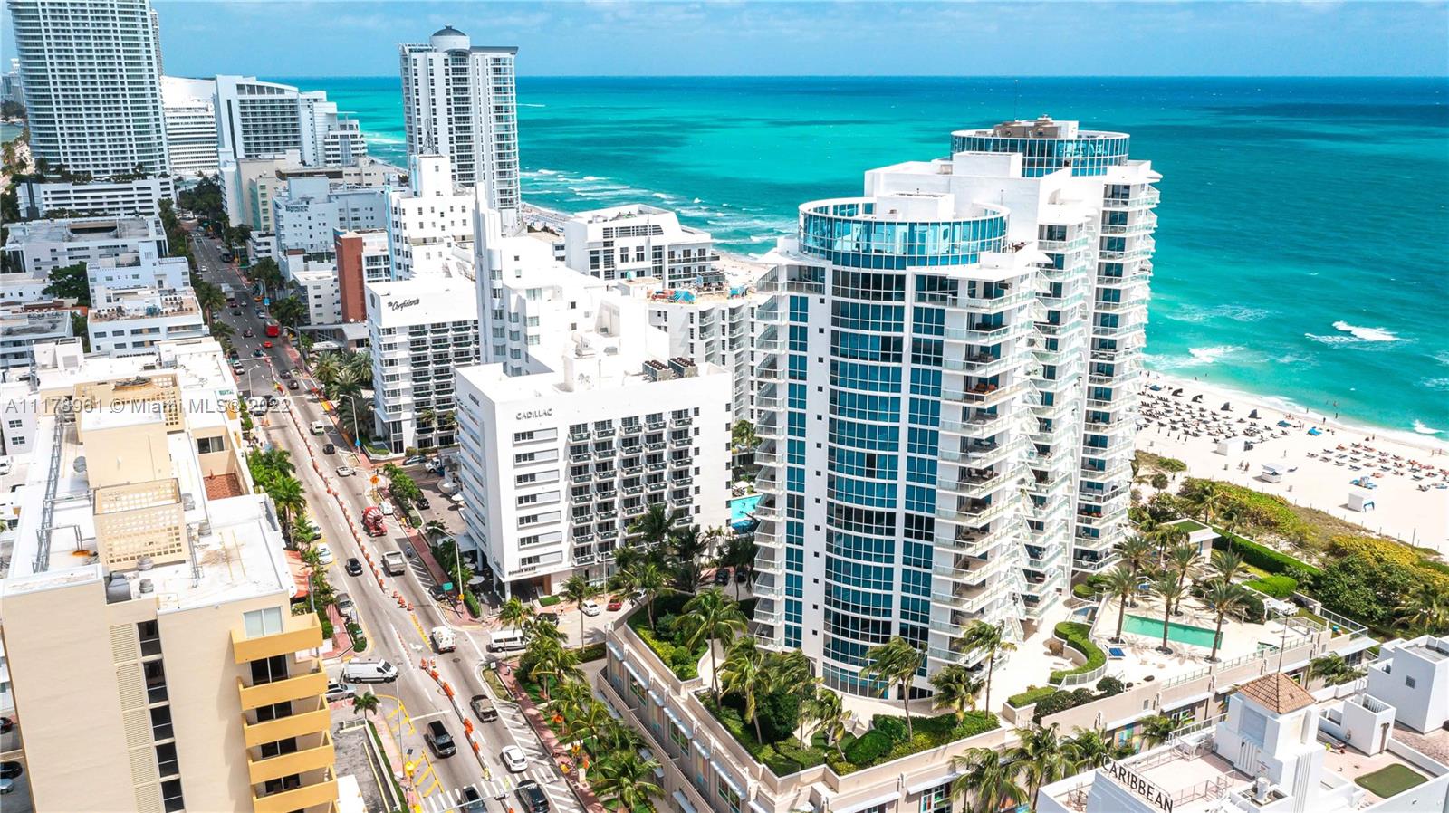 3801 Collins Ave 1404, Miami Beach, Florida 33140, 2 Bedrooms Bedrooms, ,2 BathroomsBathrooms,Residential,For Sale,3801 Collins Ave 1404,A11178961