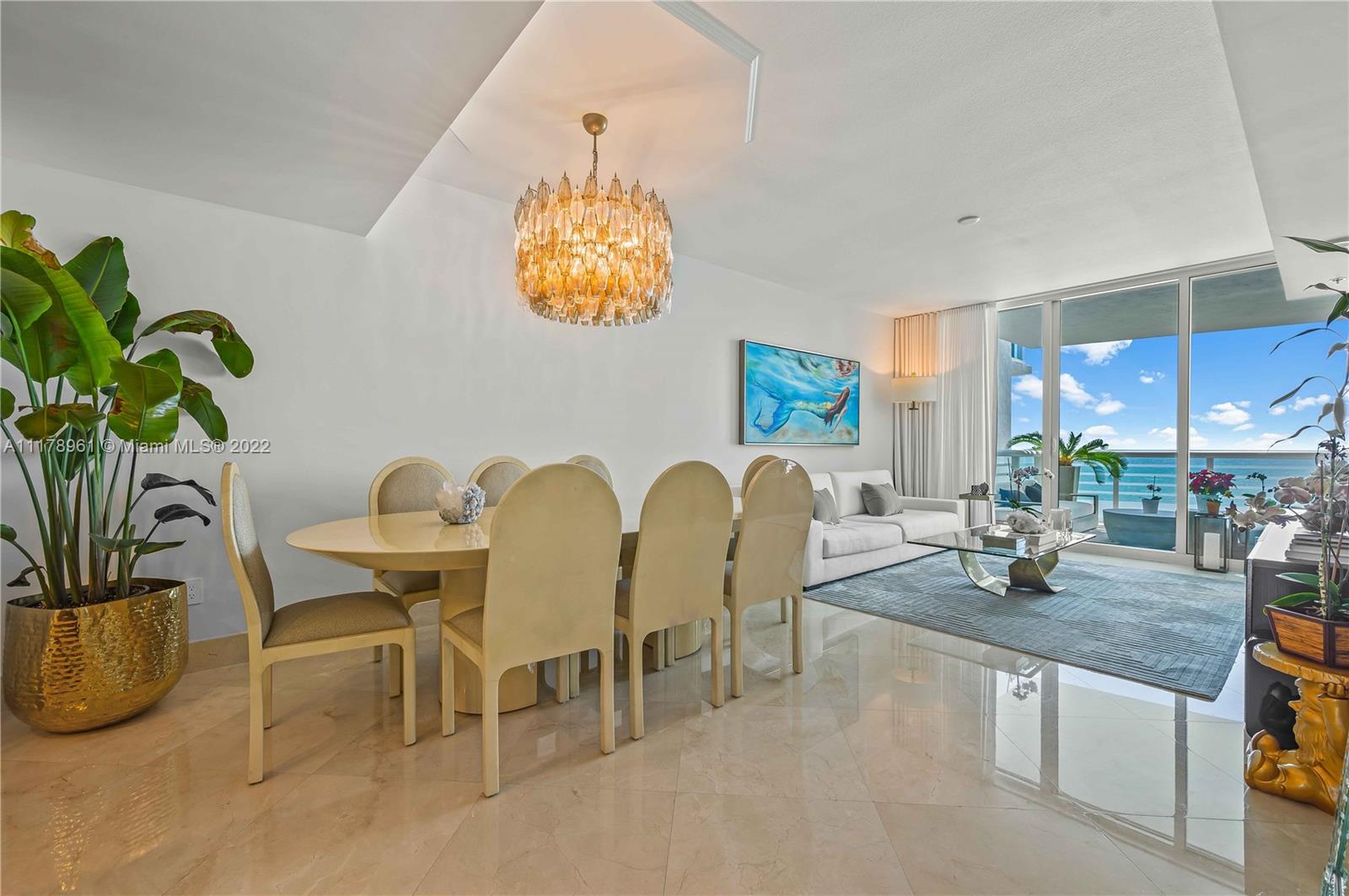 3801 Collins Ave 1404, Miami Beach, Florida 33140, 2 Bedrooms Bedrooms, ,2 BathroomsBathrooms,Residential,For Sale,3801 Collins Ave 1404,A11178961