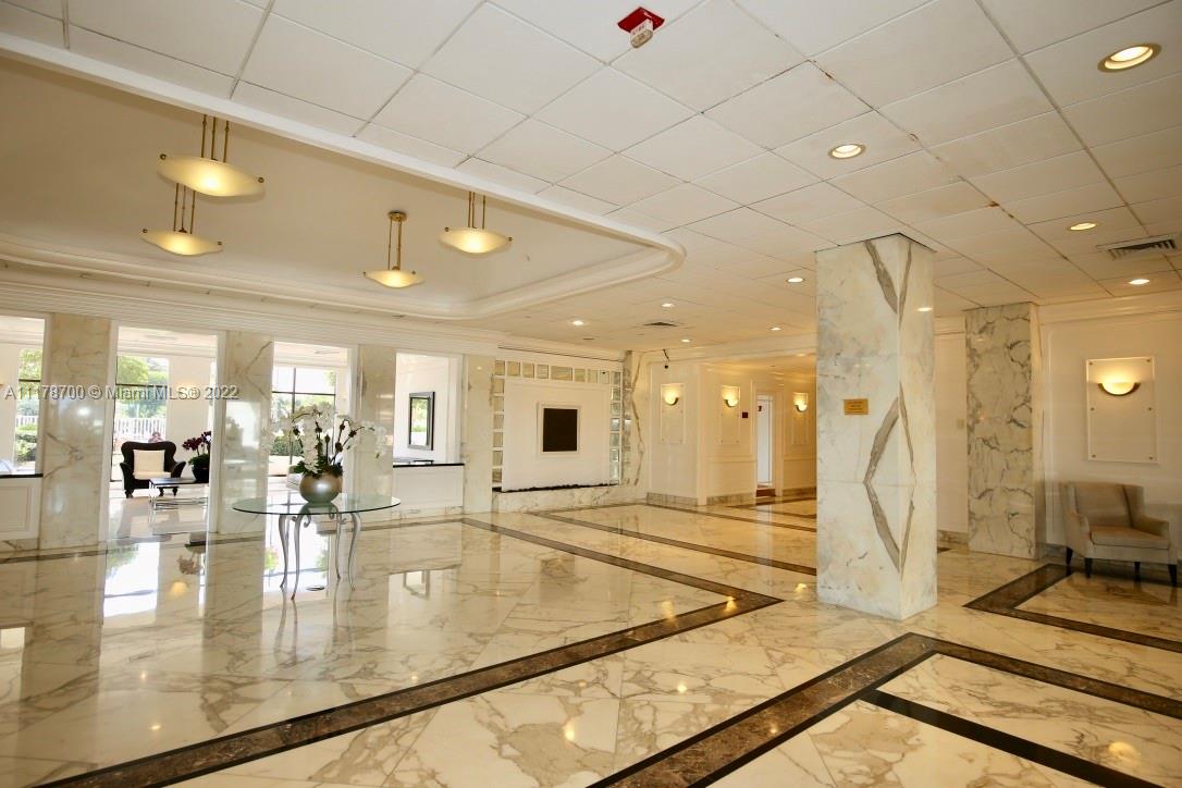 5700 Collins Ave 14N, Miami Beach, Florida 33140, 1 Bedroom Bedrooms, ,1 BathroomBathrooms,Residential,For Sale,5700 Collins Ave 14N,A11178700