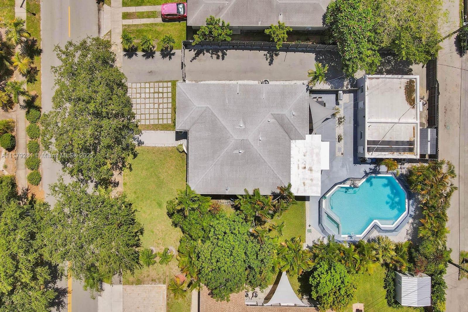 1644 Washington St, Hollywood, Florida 33020, 4 Bedrooms Bedrooms, ,3 BathroomsBathrooms,Residential,For Sale,1644 Washington St,A11179281