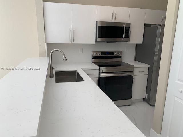 1555 NE 33rd Rd 107-2, Homestead, Florida 33033, 3 Bedrooms Bedrooms, ,2 BathroomsBathrooms,Residential,For Sale,1555 NE 33rd Rd 107-2,A11180032