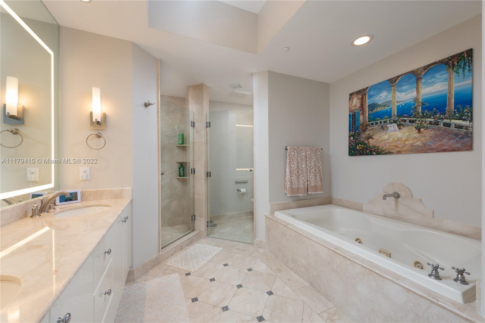 100 S Pointe Dr 2408, Miami Beach, Florida 33139, 2 Bedrooms Bedrooms, ,2 BathroomsBathrooms,Residentiallease,For Rent,100 S Pointe Dr 2408,A11179415