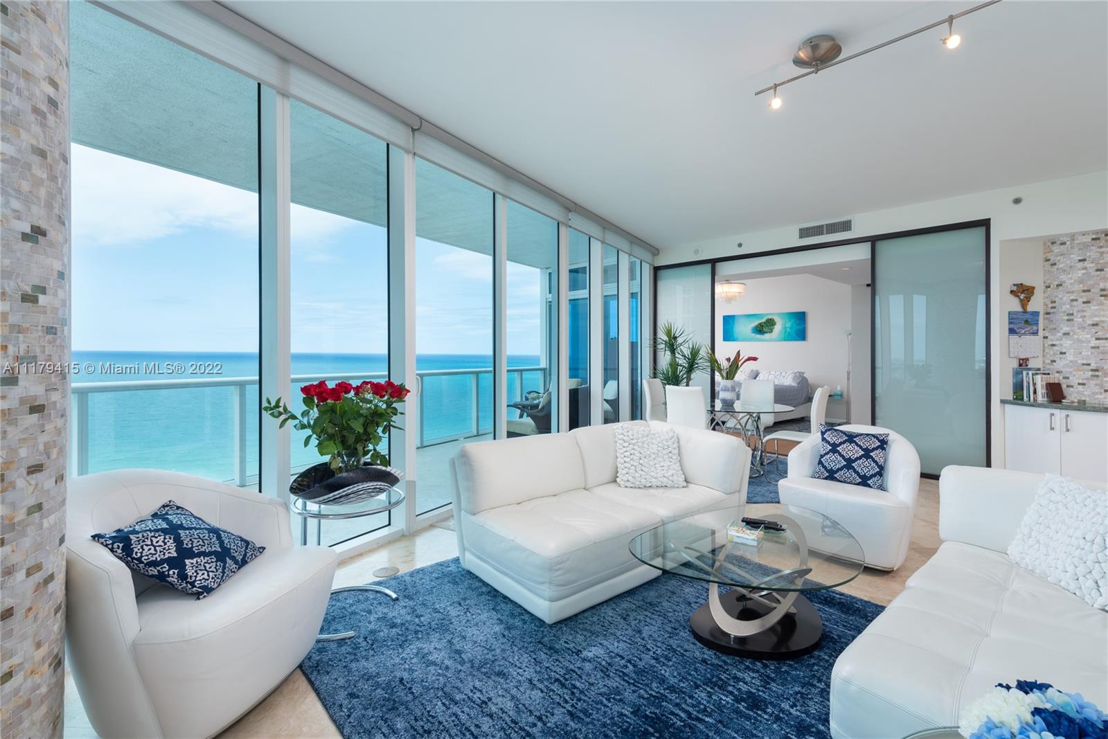 100 S Pointe Dr 2408, Miami Beach, Florida 33139, 2 Bedrooms Bedrooms, ,2 BathroomsBathrooms,Residentiallease,For Rent,100 S Pointe Dr 2408,A11179415