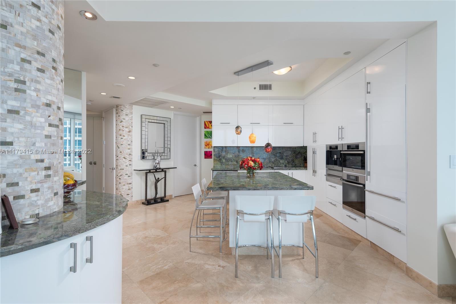100 S Pointe Dr 2408, Miami Beach, Florida 33139, 2 Bedrooms Bedrooms, ,2 BathroomsBathrooms,Residentiallease,For Rent,100 S Pointe Dr 2408,A11179415
