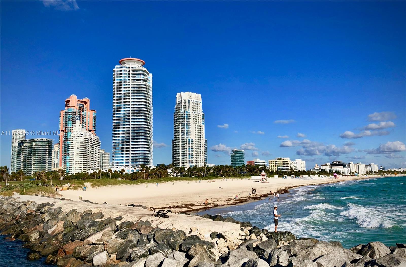 100 S Pointe Dr 2408, Miami Beach, Florida 33139, 2 Bedrooms Bedrooms, ,2 BathroomsBathrooms,Residentiallease,For Rent,100 S Pointe Dr 2408,A11179415