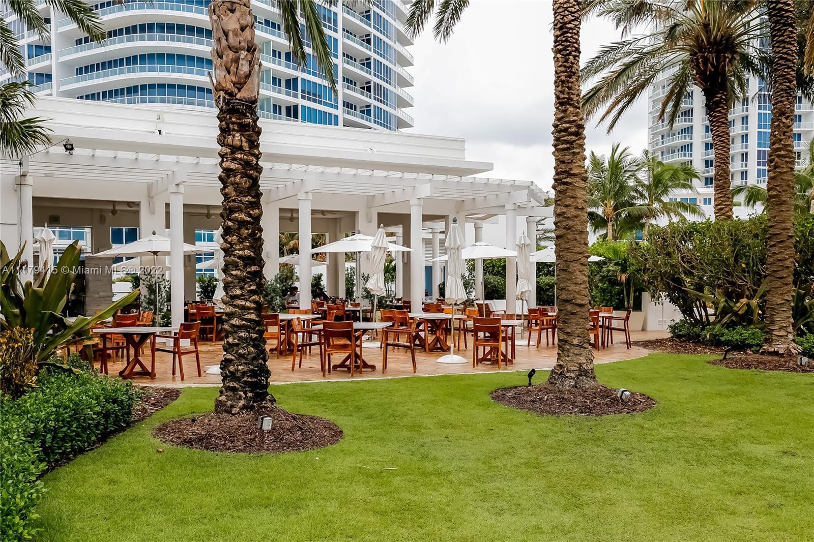 100 S Pointe Dr 2408, Miami Beach, Florida 33139, 2 Bedrooms Bedrooms, ,2 BathroomsBathrooms,Residentiallease,For Rent,100 S Pointe Dr 2408,A11179415