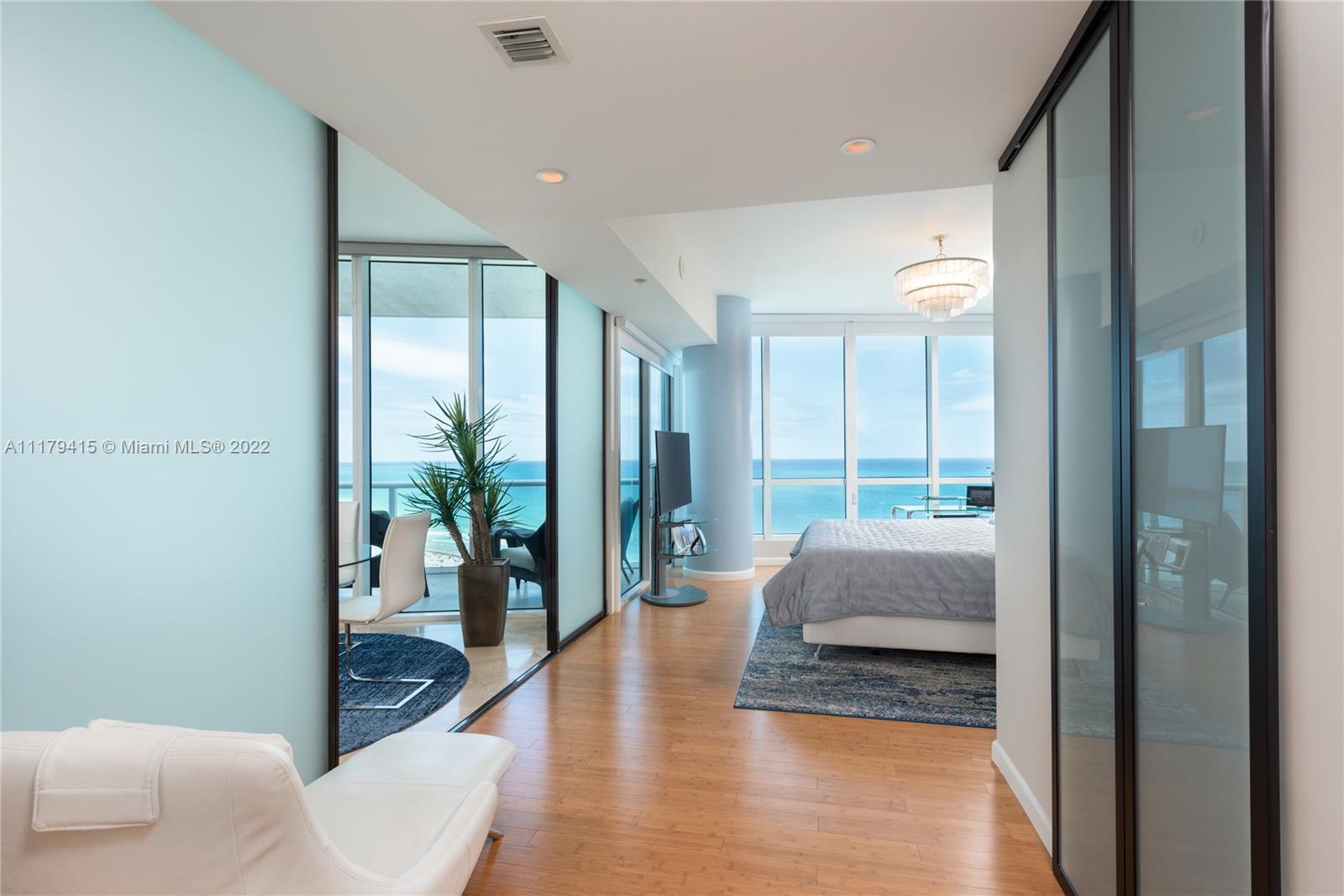 100 S Pointe Dr 2408, Miami Beach, Florida 33139, 2 Bedrooms Bedrooms, ,2 BathroomsBathrooms,Residentiallease,For Rent,100 S Pointe Dr 2408,A11179415