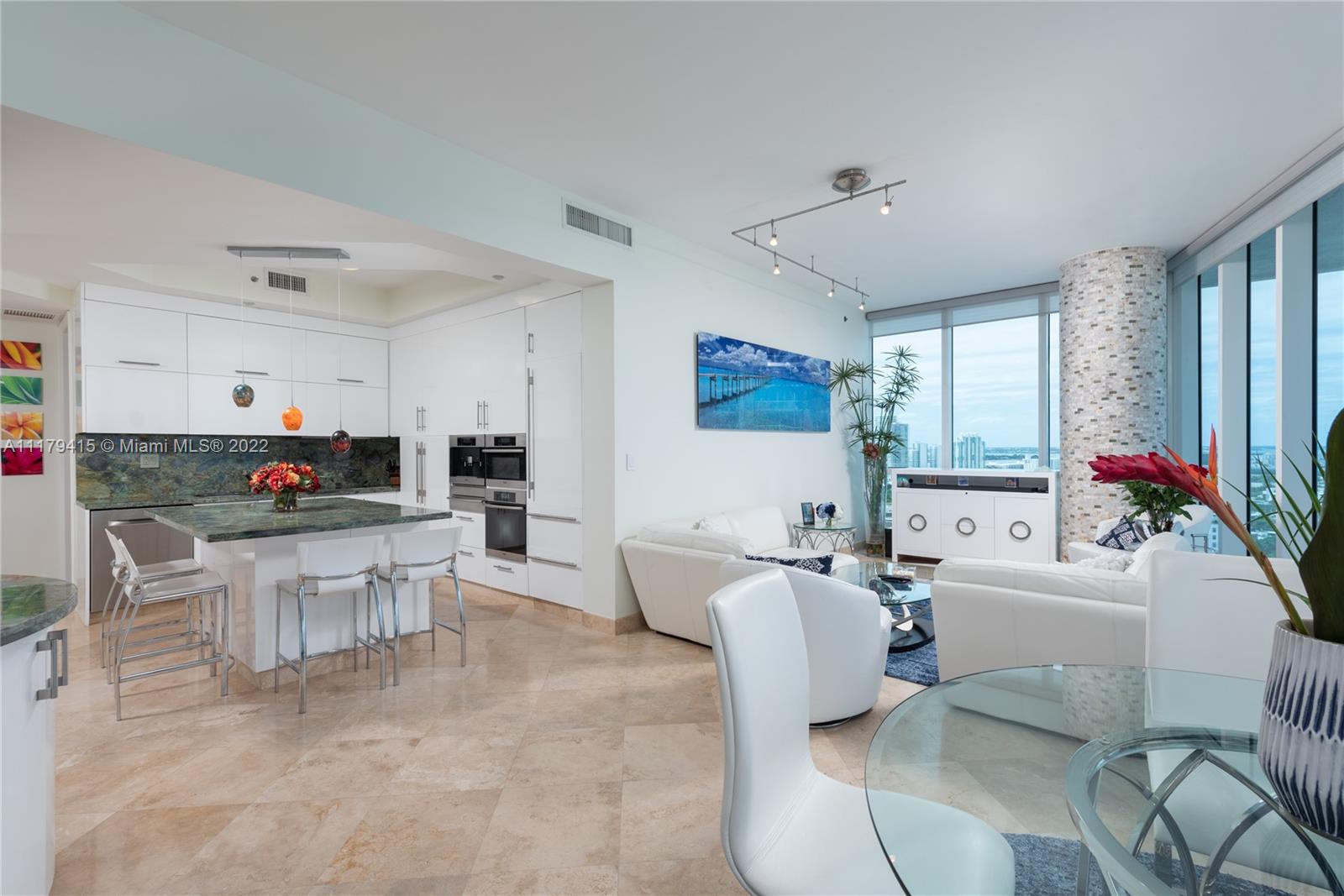 100 S Pointe Dr 2408, Miami Beach, Florida 33139, 2 Bedrooms Bedrooms, ,2 BathroomsBathrooms,Residentiallease,For Rent,100 S Pointe Dr 2408,A11179415
