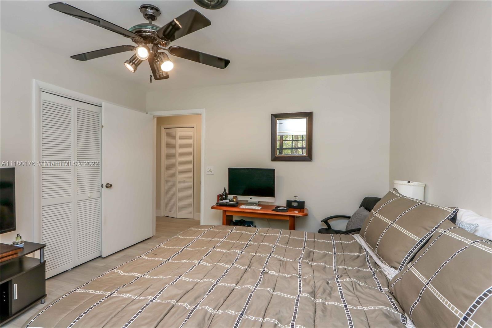 Listing Photo 13