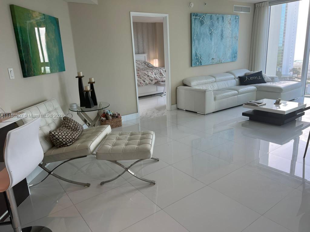 St Tropez Sunny Isles #22