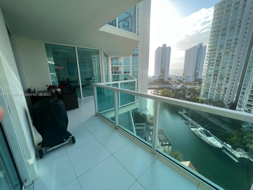 St Tropez Sunny Isles #50