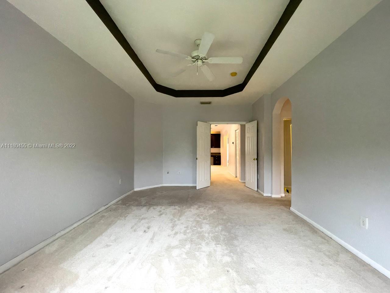 Listing Photo 24