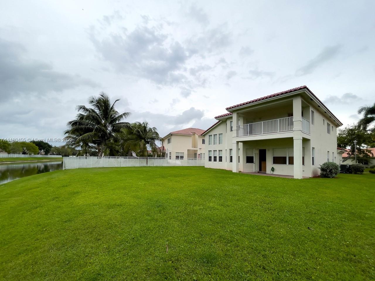 Listing Photo 32