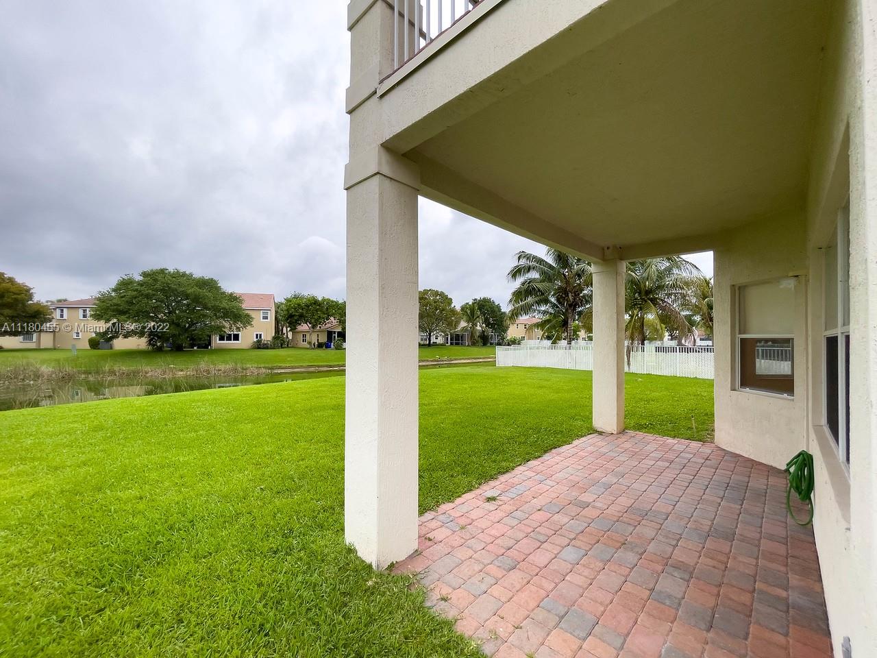 Listing Photo 33