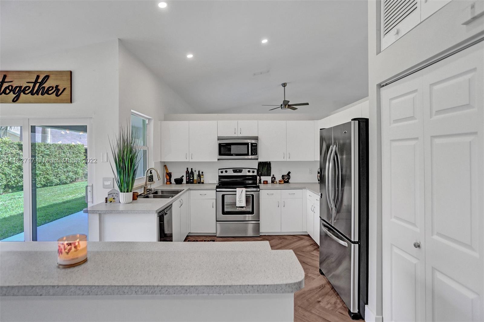Listing Photo 15
