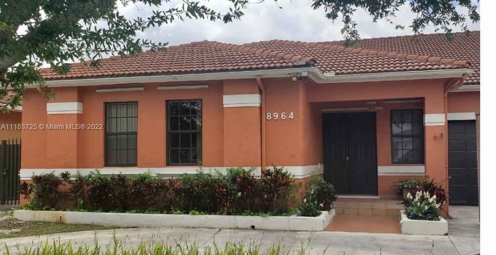 Photo 2 of 8964 146th Ter in Miami Lakes - MLS A11183725