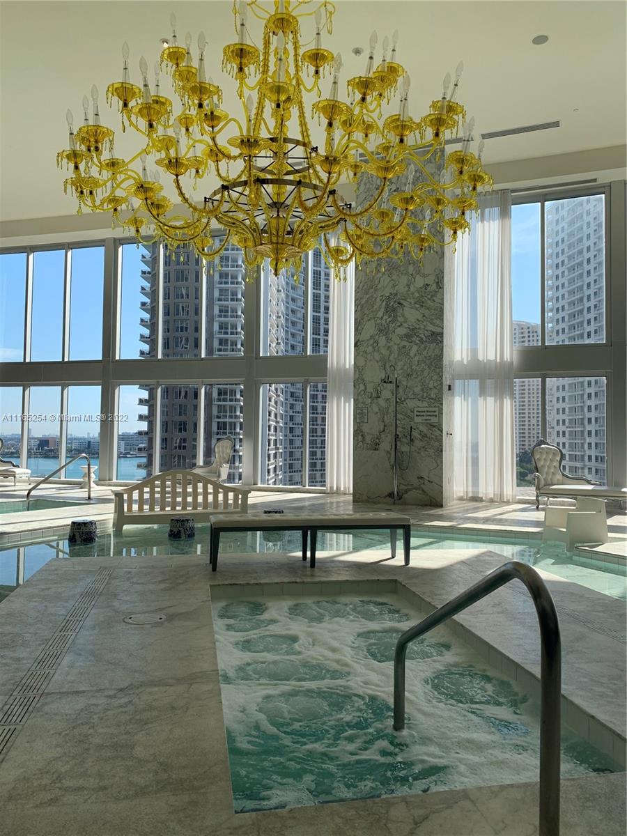 Icon Brickell Tower One #10